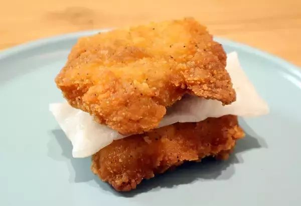 「発売20周年の国民的フードを主食からおつまみまで徹底的に楽しむ!　激ウマ確定！　ファミチキカスタム20連発!!＜野島慎一郎のバカレシピスペシャル＞」の画像