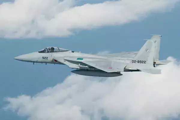 「レーダー照射に空母、爆撃機！　中国軍"連続挑発"の真意と露呈したその"能力不足"」の画像