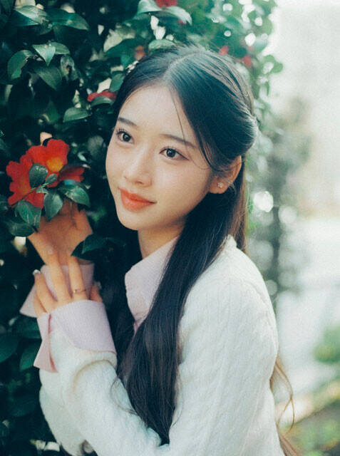 藤岡弘、の次女・天翔天音がついに変身！　仮面ライダーアインズへの覚悟を語る「"1号の娘"ではなく"女性版1号を演じた俳優"として、ともに何十年後も愛される存在に成長したい」