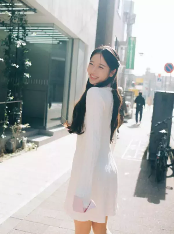 「藤岡弘、の次女・天翔天音がついに変身！　仮面ライダーアインズへの覚悟を語る「"1号の娘"ではなく"女性版1号を演じた俳優"として、ともに何十年後も愛される存在に成長したい」」の画像