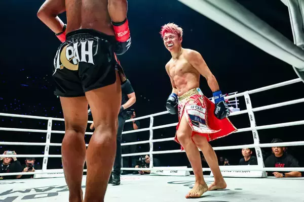 「引退試合で宿敵相手にKO勝利！日本格闘技界を牽引した武尊が成し遂げた悲願の「地上波復活」までの軌跡」の画像