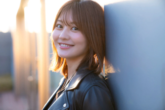 「世界でもっとも美しい顔100人」に3年連続ノミネートされた林ゆめが語る初グラビアの記憶「お腹の引っ込み具合が違うと気合いが入るんですよね」