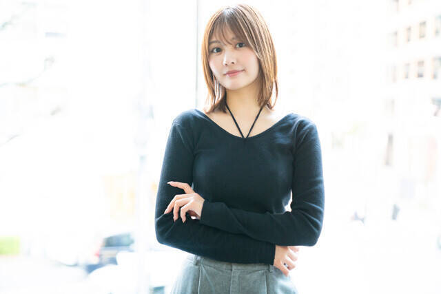 「世界でもっとも美しい顔100人」に3年連続ノミネートされた林ゆめが語る初グラビアの記憶「お腹の引っ込み具合が違うと気合いが入るんですよね」