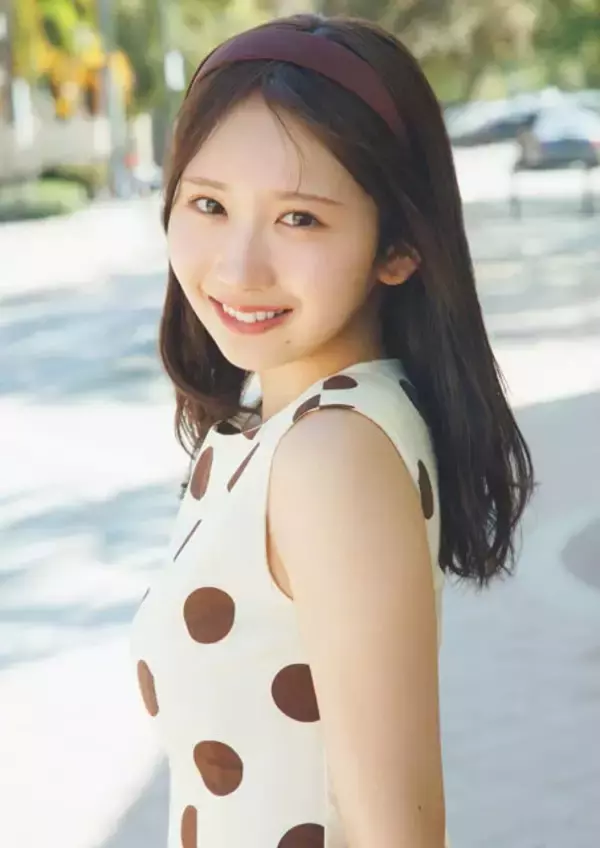 日向坂46の現センター、藤嶌（ふじしま）果歩がファン待望の1st写真集を発売！「20歳の抱負は『大ヒット』。写真集はもちろん、私自身もより知ってもらえる一年に」