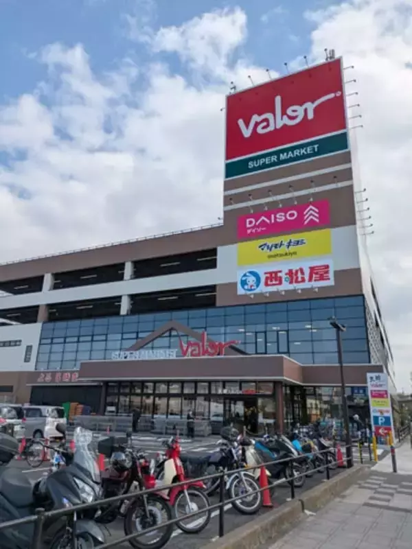 「コスパ最強「地方系スーパー」戦国時代が到来！　全7チェーンを徹底調査！」の画像