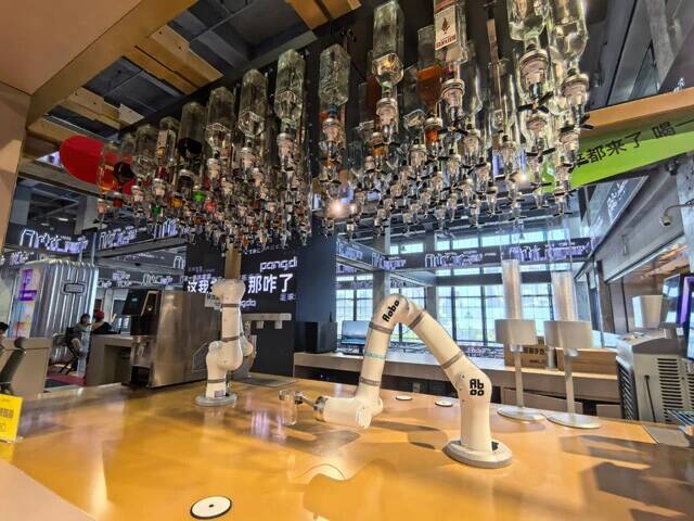 現場への実装は秒読み!?　超絶進化した「中華ロボット」は"人の仕事を奪う"のか？