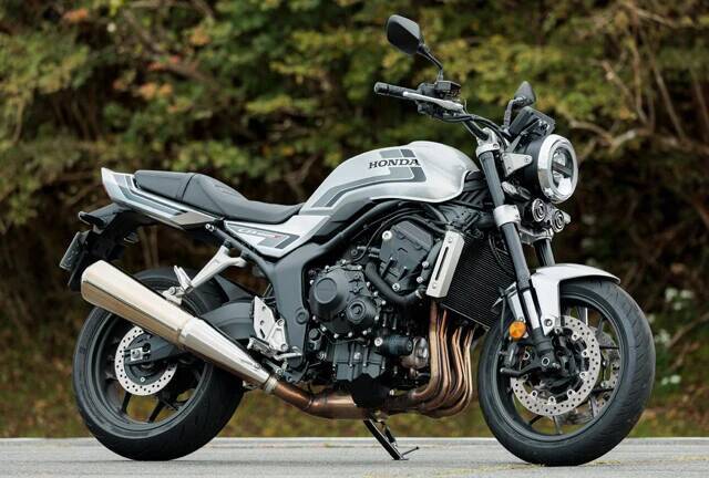 予約殺到の噂の新型を公道試乗！　ホンダCB1000Fがバイクファンを熱狂させる理由