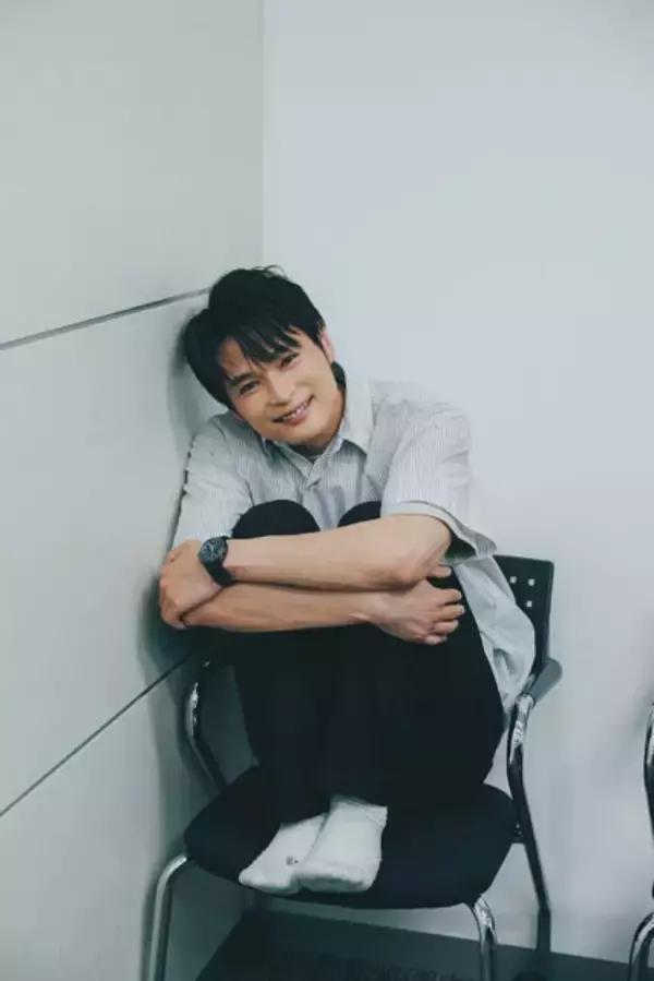 「【SHOW-WA青山隼の果てしない延長戦】イベント運営担当と対談後のひとり語り「結成当初は、人前で歌うのが初めてで地に足がつかない状態でした」」の画像