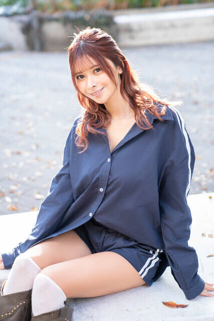 ゴージャス☆なIカップで話題の「令和の超新星」山田あいが語る初グラビアの記憶「下乳は出ていたけど、思っていたより王道だなって。撮影中はノリノリでした」