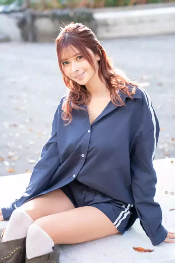 「ゴージャス☆なIカップで話題の「令和の超新星」山田あいが語る初グラビアの記憶「下乳は出ていたけど、思っていたより王道だなって。撮影中はノリノリでした」」の画像