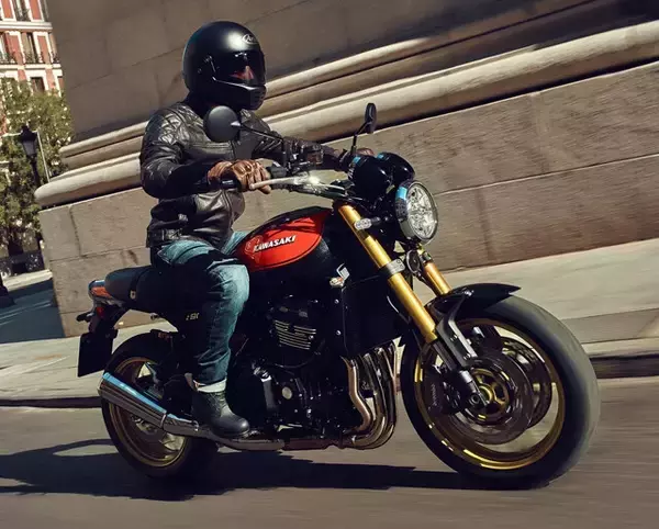 「こっちも専門家が勝手に決める!!　輝く！　週プレ「やりすぎバイク・オブ・ザ・イヤー2025」」の画像