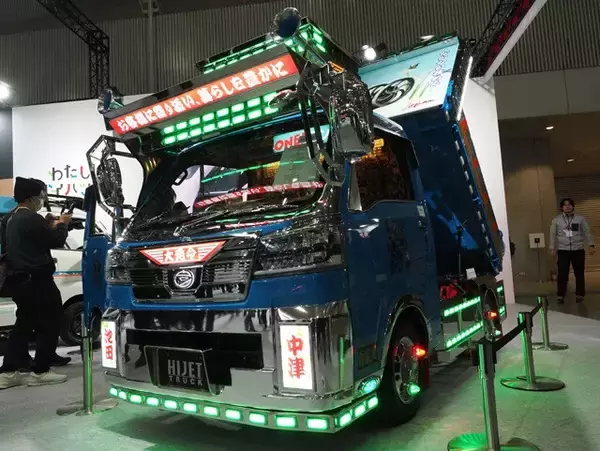 「世界最大級の"改造車の祭典"で見つけた！　「東京オートサロン2026」やりすぎカーTOP7!!」の画像