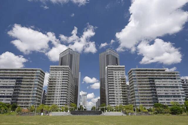 まるで「ワニ」の口!?　都心マンションの売り出し価格と取引価格の乖離が示すものとは？