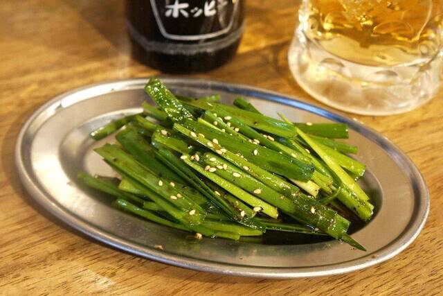 【からあげ&ねこまんま】亀戸の酒場で出会った日替わりサービスからあげは、まさかの42円！ はたしてその実力は!?：パリッコ『今週のハマりめし』第219回