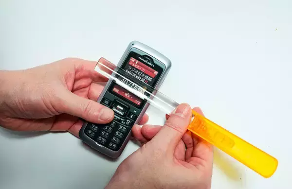 「iじゃなくて、L！　平成のネットサービス「Lモード」【山下メロの平成レトロ遺産：110】」の画像