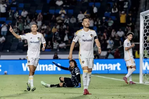 「「代表引退とは言ってない」。米サッカーリーグで挑戦を続ける吉田麻也の現在地」の画像