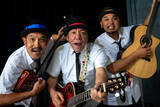 「沖縄・石垣島のおじさんバンド「きいやま商店」が老若男女を笑顔にする理由」の画像6