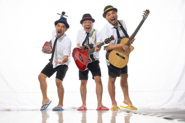 沖縄・石垣島のおじさんバンド「きいやま商店」が老若男女を笑顔にする理由