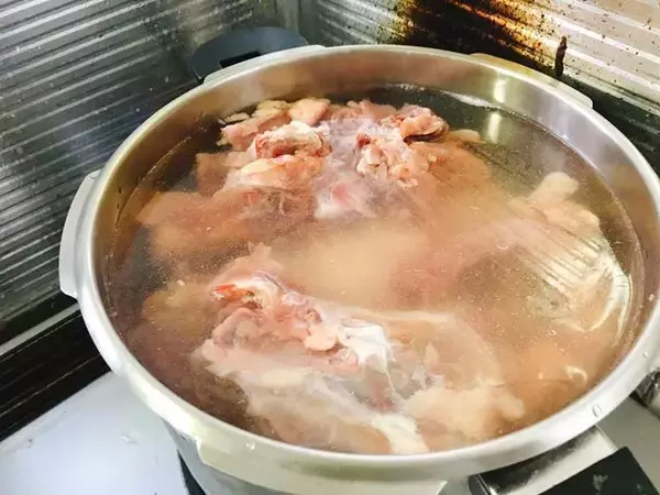 「米ニューヨークで話題のスープダイエット、本当に痩せる？　30代記者が実体験してみた（１）」の画像