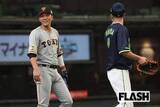 「わずか1試合で足がつった！ 坂本勇人、“限界説” 浮上するなか、チーム内で高まる “新監督就任” への期待」の画像1