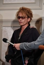 元光GENJI・諸星和己、ハワイで見せた“10：0分け”髪型激変の近影に「何があった」ファン困惑