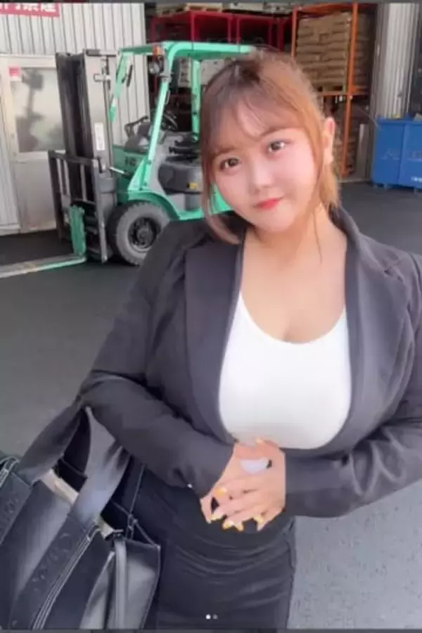 フォロワー500万超の29歳インフルエンサー　結婚報告も“一般人扱い”に「ブチキレ」波紋