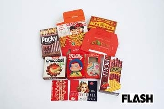 お値段1万円！　ガーナミルク、チョコボール…あの頃の懐かしのお菓子