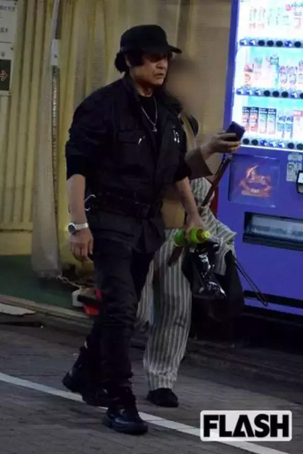 藤岡弘、の長女「スタバで勉強するの普通」に視聴者反発「普通の家庭の子として育てる」父の発言と裏腹の“セレブ”ぶり