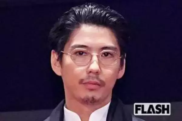 賀来賢人、榮倉奈々の “変顔ショット” 公開で注目された「テレビの大きさ」…垣間見えた、芸能人夫婦が送る “庶民派生活”