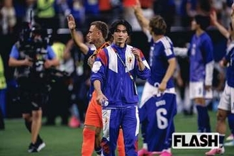【サッカーW杯】日本代表の“精神的支柱”南野拓実の隠れた活躍　オランダ戦後はチームメイトのスパイク磨きを