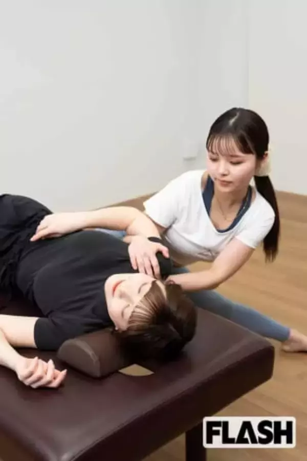 【美人トレーナーが指南】チェーン店で全国1位「全力ストレッチ」に4、50代が苦しむ“辛い症状”の軽減方法を聞く