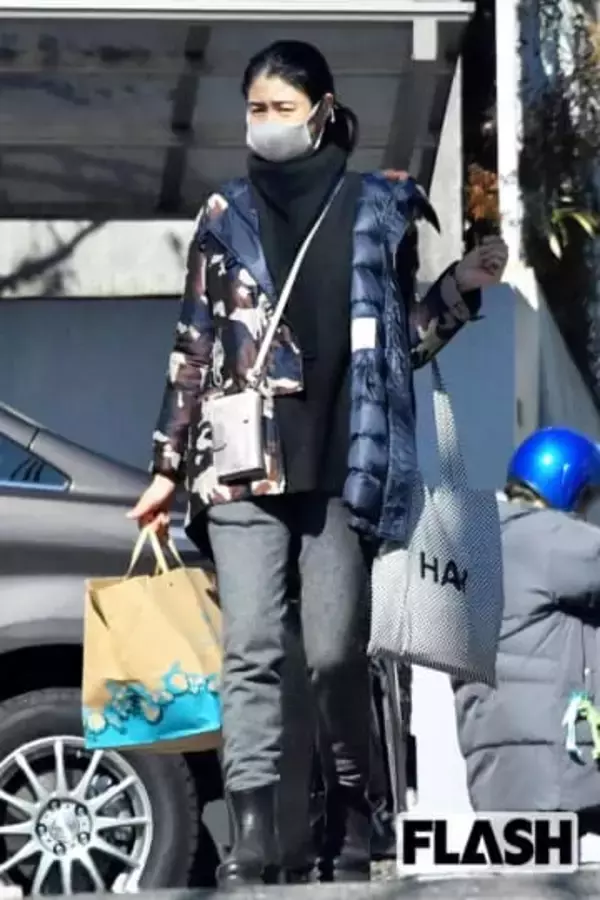 小雪　撮影後のすっぴん姿を赤裸々披露　変わらぬ美しさにファン唖然　支持される“ナチュラル志向”とは