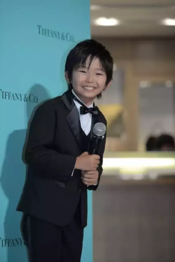 加藤清史郎、“茶髪マッシュルームカット” の激変ぶり披露…「こども店長」から17年、近年は悪役としての活躍も