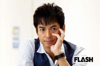 沢村一樹、髪も眉毛も “ロマンスグレー” の激変ぶりに「さすがにびっくり」衝撃広がる…還暦目前で明かしていた変化