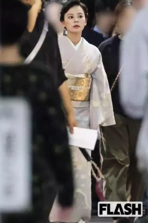 齊藤なぎさ、和服姿で“銀座のママ”に!　アイドルフェイスに「向いてない」の声もドラマ初主演で挑む“女帝”役