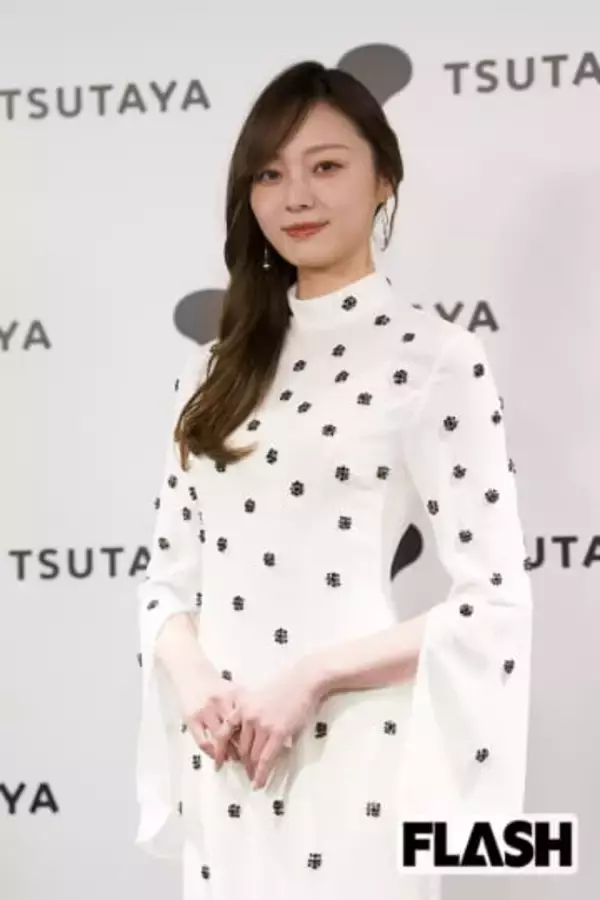 梅澤美波が2nd写真集を渡したい人は「大先輩」