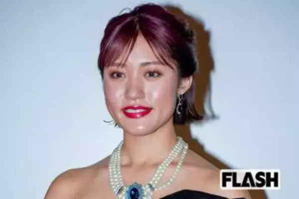 王林、“胸下スケスケ”編み物マーメイドドレスで魅了！「目指すは叶姉妹」止まらないセクシー化をファン称賛
