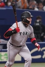 37歳の丸佳浩、通算1930安打で名球会入りまで僅かも巨人の“代打中心”起用でピンチ…思い出される村田修一への“外様対応”