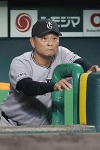 巨人、橋上監督代行で立て直し大成功“電撃辞任”阿部前監督と真逆の戦法に“慣習”破り飛び出す「続投待望論」