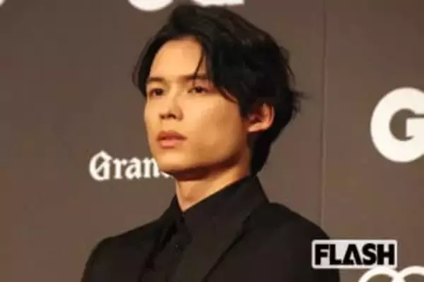 SixTONES松村北斗、授賞式の“オン眉ロングパーマ”の“大泉洋ルック”に驚きの声…出演作品の予想合戦で出た“名作映画”とは