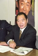 ガッツ石松さん死去「知的で冷静だった」亀田史郎vs.人気漫画家バトルの仕切り役で見せた “意外な側面” とは
