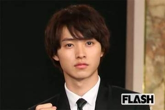 山崎賢人、2028年大河ドラマ『ジョン万』の主演決定…国民的俳優への仲間入りも懸念される“過労”