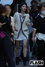 出口夏希、イベントで見せた艶やかミニスカコーデ…「品よくセクシー」の魅力を引き出すポイントは“清潔感”