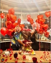 東海オンエア・しばゆー、キャバクラで露出 “はっちゃけ動画” 拡散もファンが安堵した理由とは