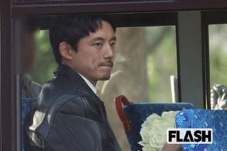 坂口健太郎、結婚発表も「誰かわからなかった」ビジュアルの変化に困惑の声…永野芽郁との“二股疑惑”報道で株大暴落