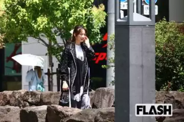 のん、酷暑ロケも “絶品の笑顔” で乗り越えた！「ミドル30」で得た大人の魅力と抜群スタイルで高まる評価