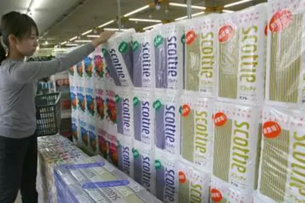 トイレットペーパーは「値段上がらず」、お米は「秋に3割安」…誰も教えてくれなかった「物価予想」ビールが安くなる意外な理由とは
