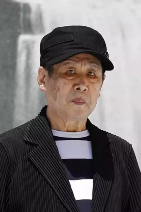 「5感全滅です」世界的アーティスト、90歳を目前に苦悩を告白「改善を願っています」心配の声殺到…創作意欲と“愛猫”が心の支え