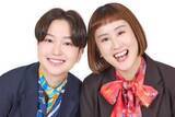 「“タイパ重視”の女性芸人が「エスカレーターに乗りながらメイク」番組で告白、一部で“マナー違反”指摘する声」の画像1