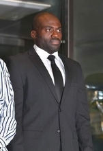 【不同意性交で逮捕】ボビー・オロゴン容疑者、埼玉の自宅は「草ボウボウ」の近況…「病院に行くのに乗せてもらったことも」近隣住民が明かした “素顔”